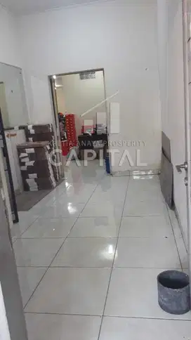 Rumah tinggal cocok untuk usaha yang pastinya bawa hoki di TKI 3