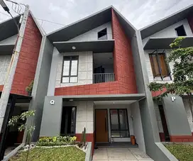 Rumah Bata Merah Berkelas dengan Fasilitas Lengkap di Cibinong