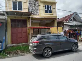 Rumah murah bisa usaha dan dkt Kampus UNM Tamalate