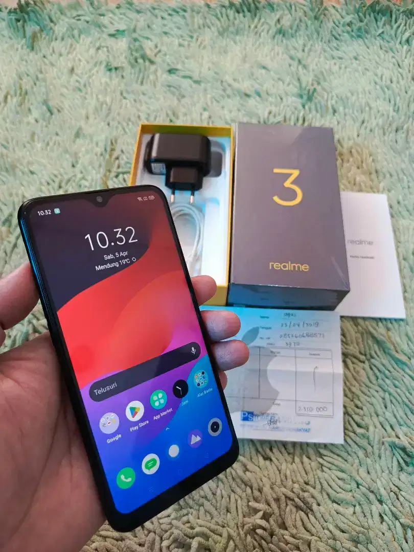 HP Oppo Realme 3 Black 4/64 Mulus Normal Lengkap Kopo Katapang Bandung