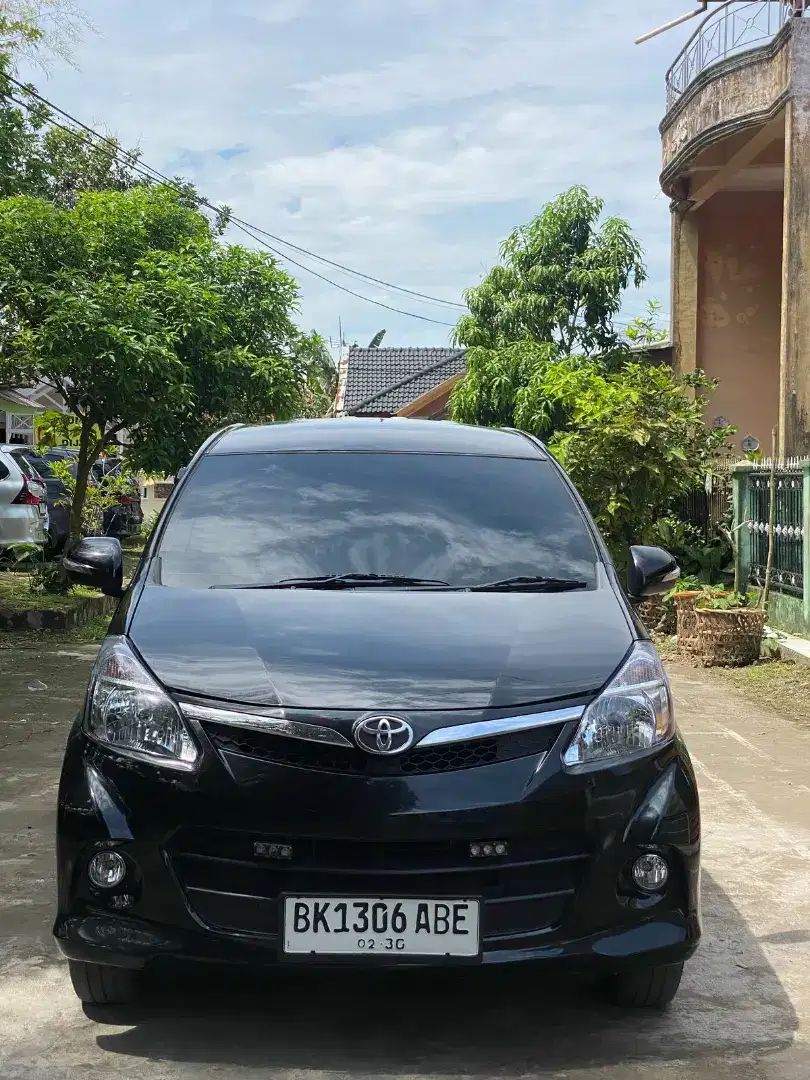 Avanza Veloz 1,5 MT Manual 2015