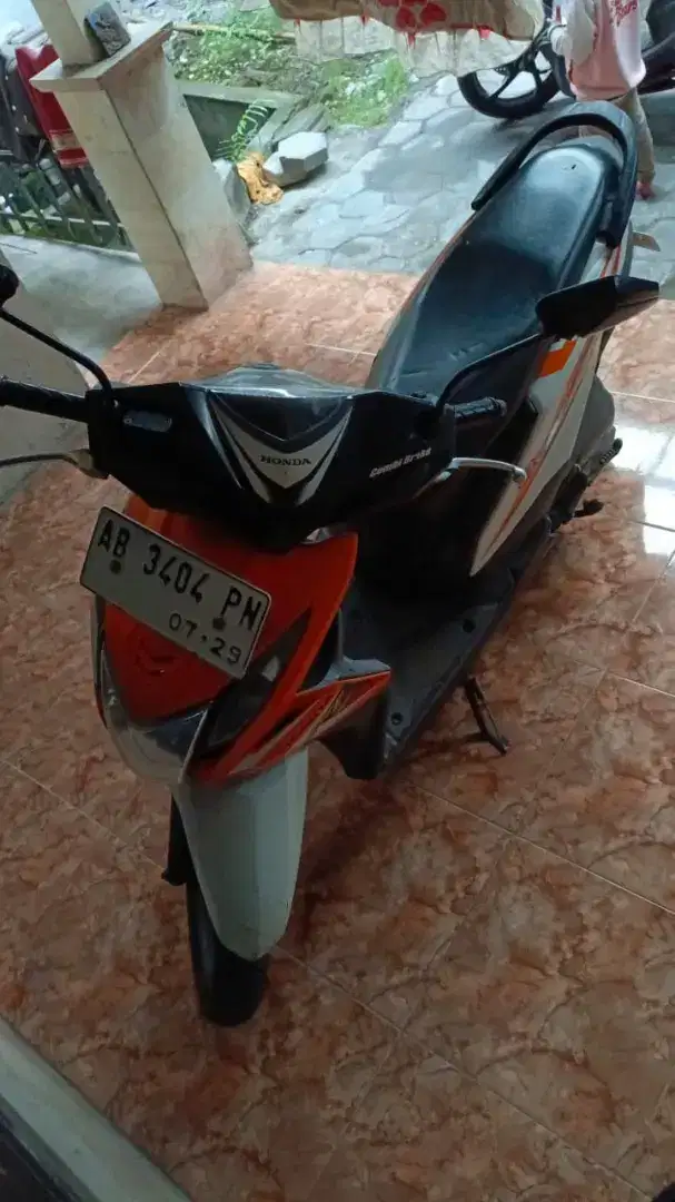 Honda Beat PGM FI 2014 110cc