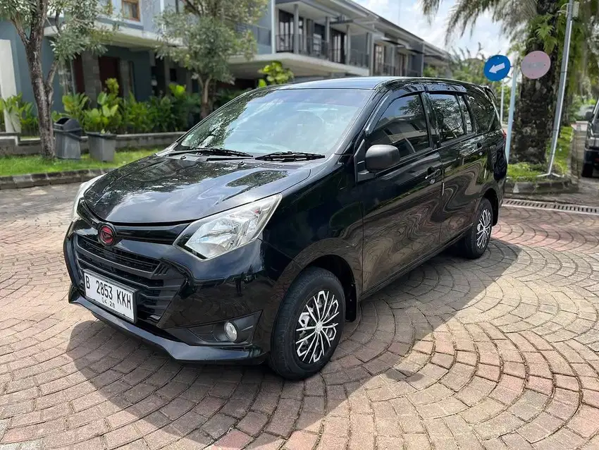 DAIHATSU SIGRA 2018 MANUAL TYPE D HITAM