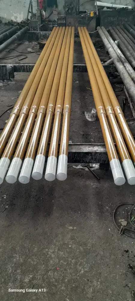 Tiang fiber optik/wifi