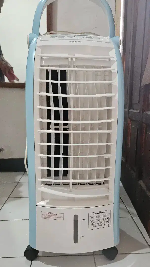 Sharp Air Cooler PJ-A36TY-W – Dingin Maksimal, Hemat Listrik!
