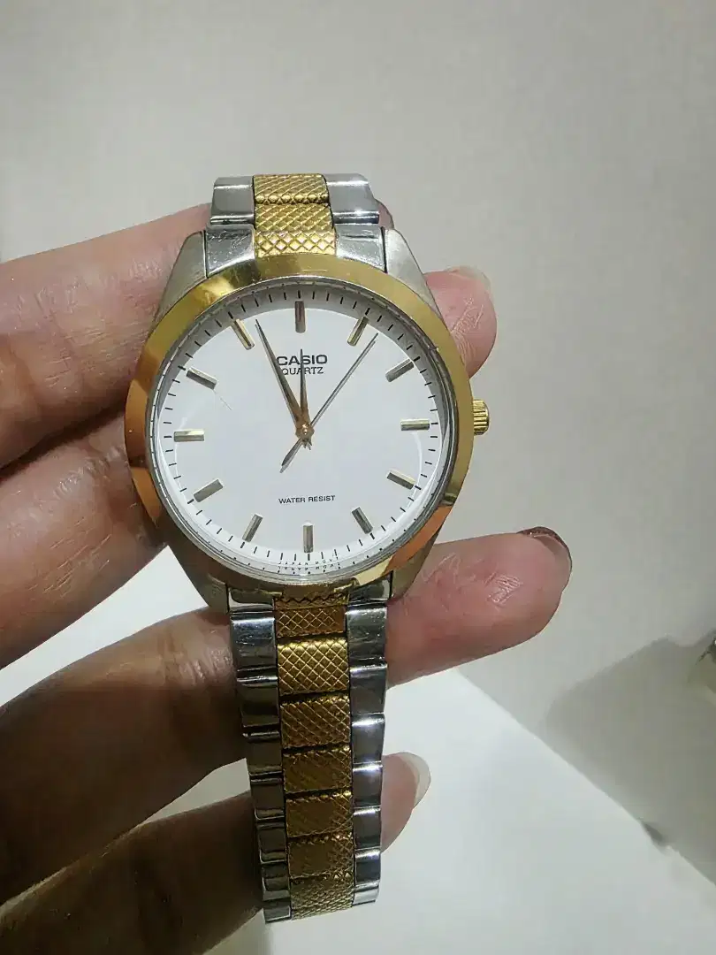 Jam Tanggan Pria Merek CASIO
