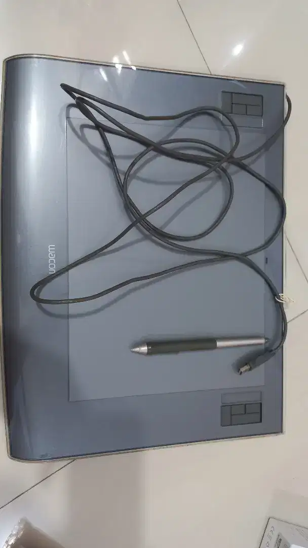Wacom intuos model : PTZ-930