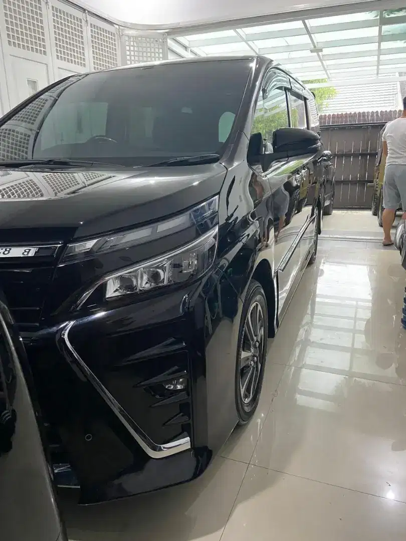Voxy 2.0 Tahun 2018 Good Condition