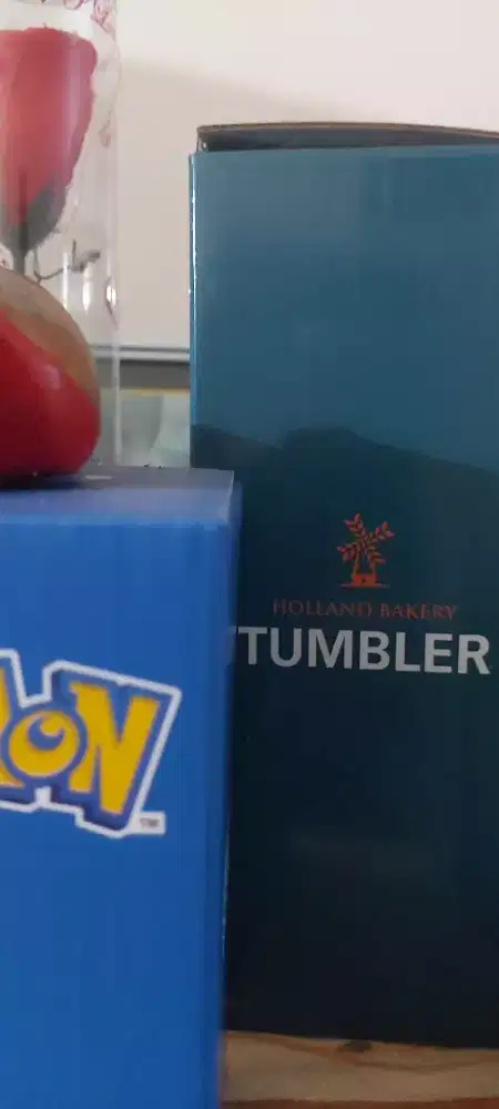 Tumblers holland x oakley