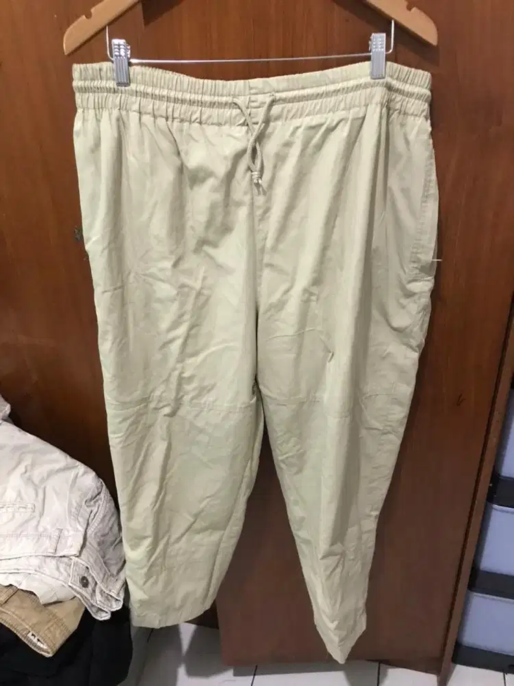 Celana Panjang warna coklat muda XL