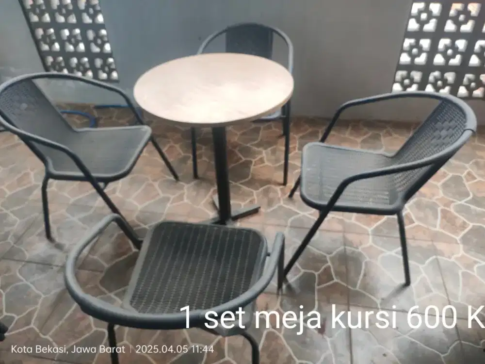 Meja kursi ex Kafe