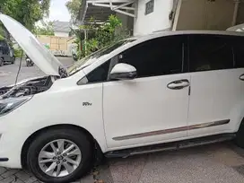 Toyota Kijang Innova 2017 Bensin