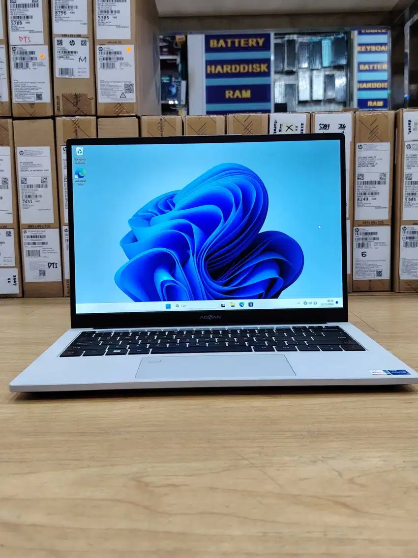 Laptop Advan Workplus i5 24GB/512GB   Windows 11