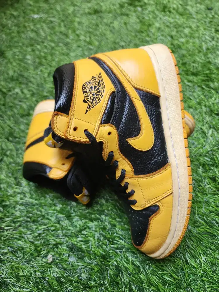Nike Air Jordan 1 Pollen GS   size 40