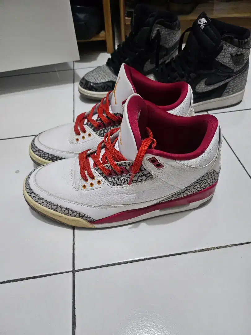 Jordan 3 retro cardinal red size 44