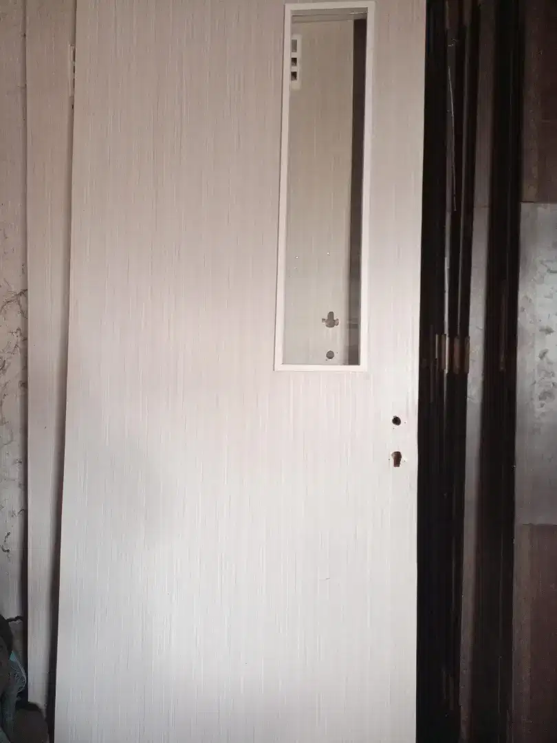 Pintu Bekas Bank