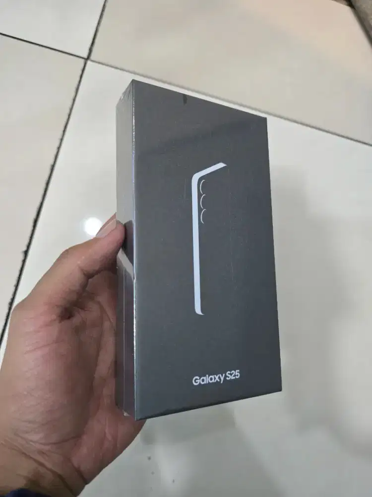 BU!!! Samsung S25 256gb Segel BNIB
new SEIN