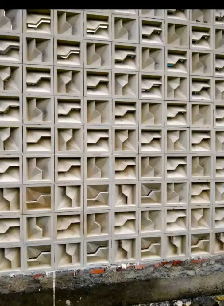 Roster putih minimalis COD