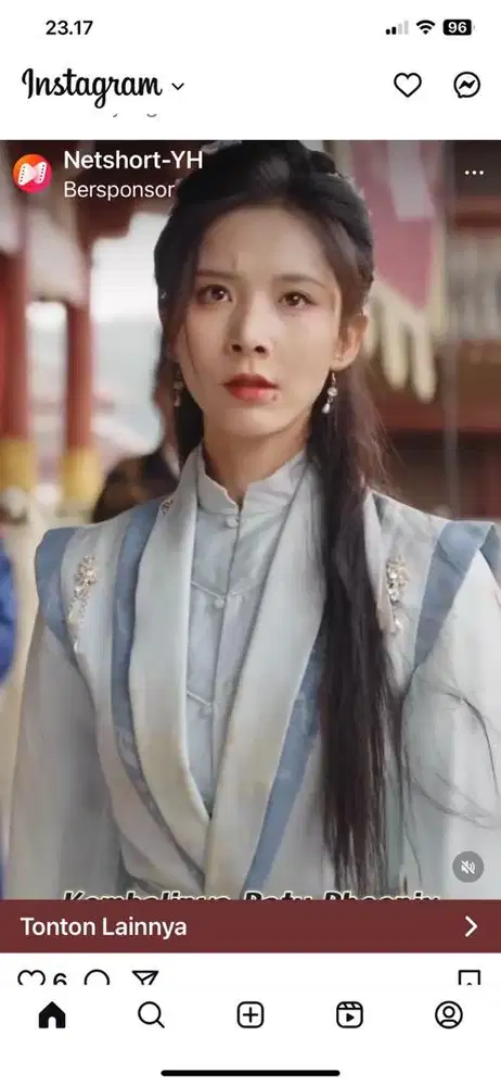 Asisten rumah tangga gaji harian