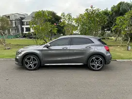 Mercedes-Benz GLA200 2015 Bensin
