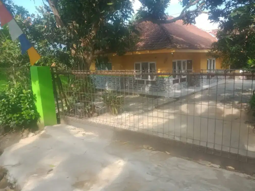 Dijual Murah Rumah luas tanah 365m