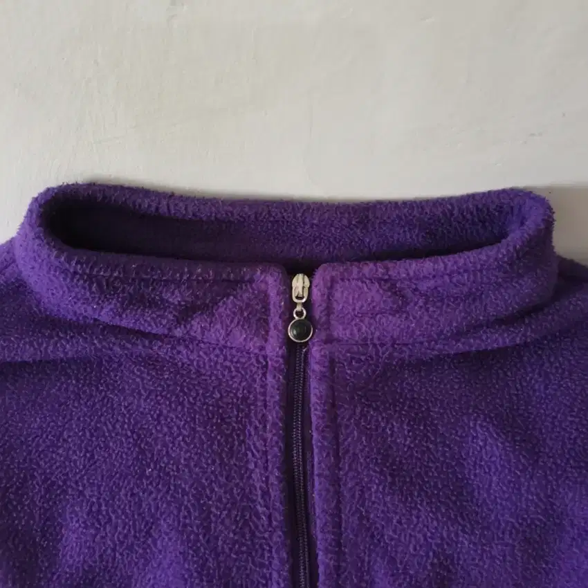 15. Jaket Dewasa Baselayer Size L Lengan panjang Berkeley warna  Ungu
