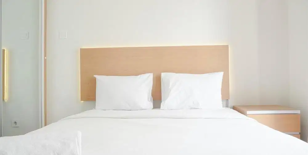 Minimalist and homey studio apartemen daan mogot city