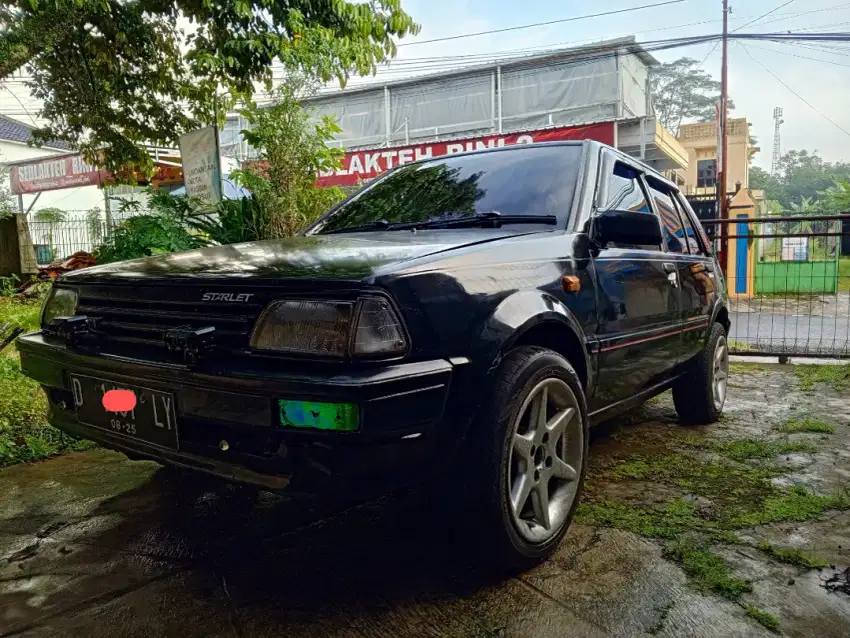 Starlet Kotak tahun 1987