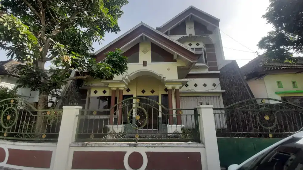 DIJUAL CEPAT DAN MURAH RUMAH STRATEGIS. NEGO
