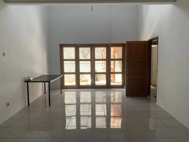 Disewakan rumah di cluster Flaminggo sektir 9 Bintaro Jaya TangSel