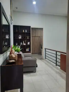 JUAL CEPAT! Rumah Minimalis Jalan 2 Mobil di Kelapa Kopyor Nego Tipis