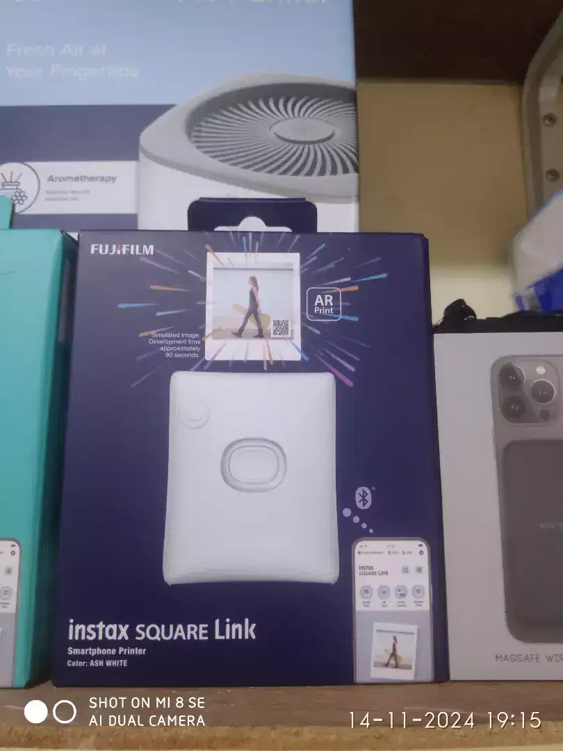 Fujifilm instax square link