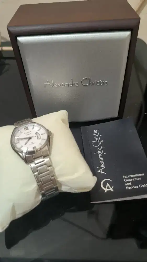 Jual cepat jam wanita merk Alexander Christie