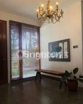 Dijual Rumah Mewah di Parongpong Luas Murah Strategis