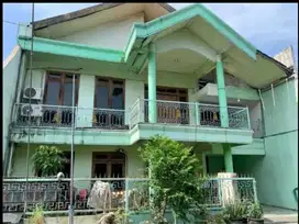 Dijual Rumah 2 Lantai di Wisma Menanggal Gayungan!