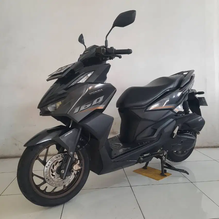 syarat cukup dengan KTP & KK Vario 160 Abs th 2022 second DP 600 ribu