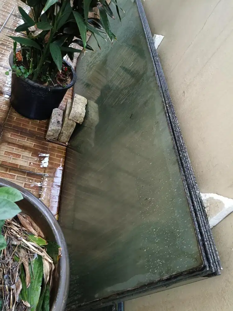 Kaca Temper kondisi masih bagus