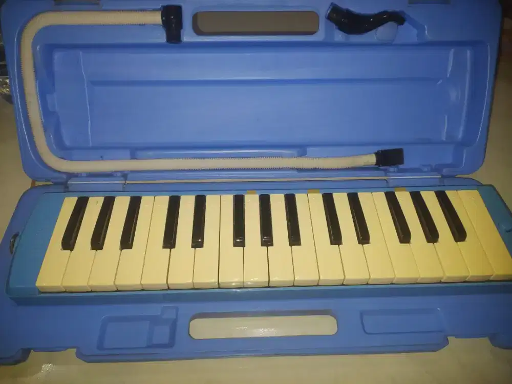 Pianika MARVEL / alat musik