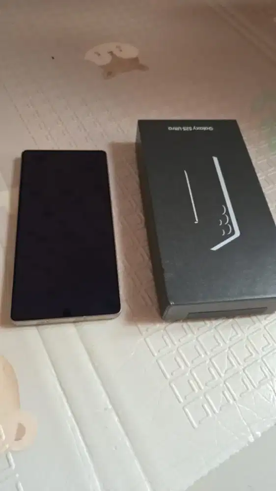 Jual/tt s25 ultra 1tb  fullset sein S25ultra