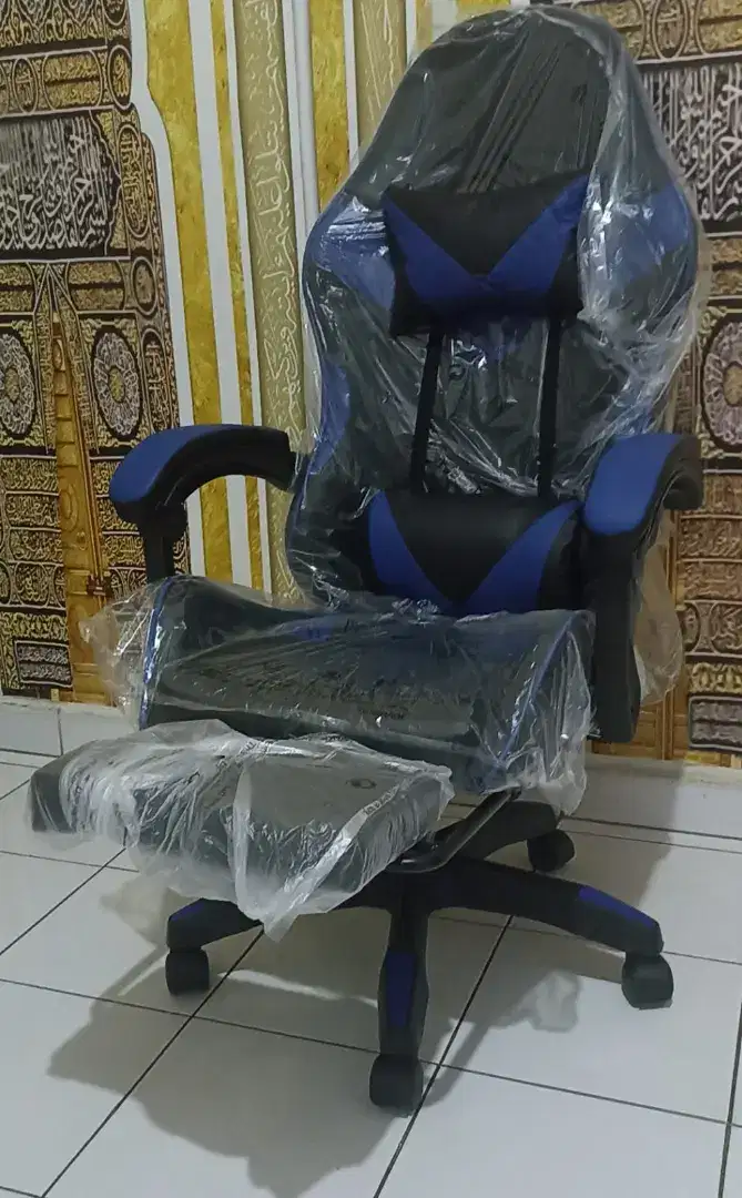Kursi Gaming, Kursi Komputer, Bisa Reclining Ada Sandaran Kaki