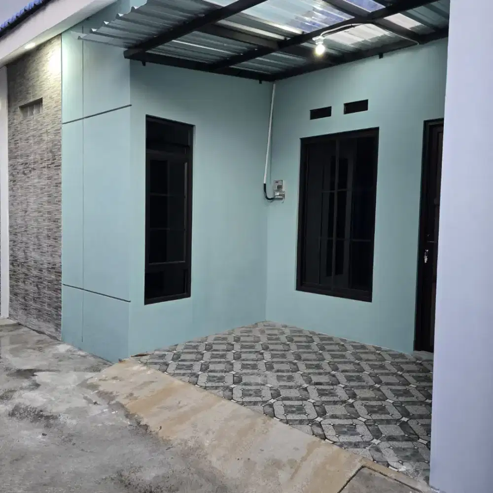 Disewakan rumah jalan kediri utama no 25 nusukan banjarsari