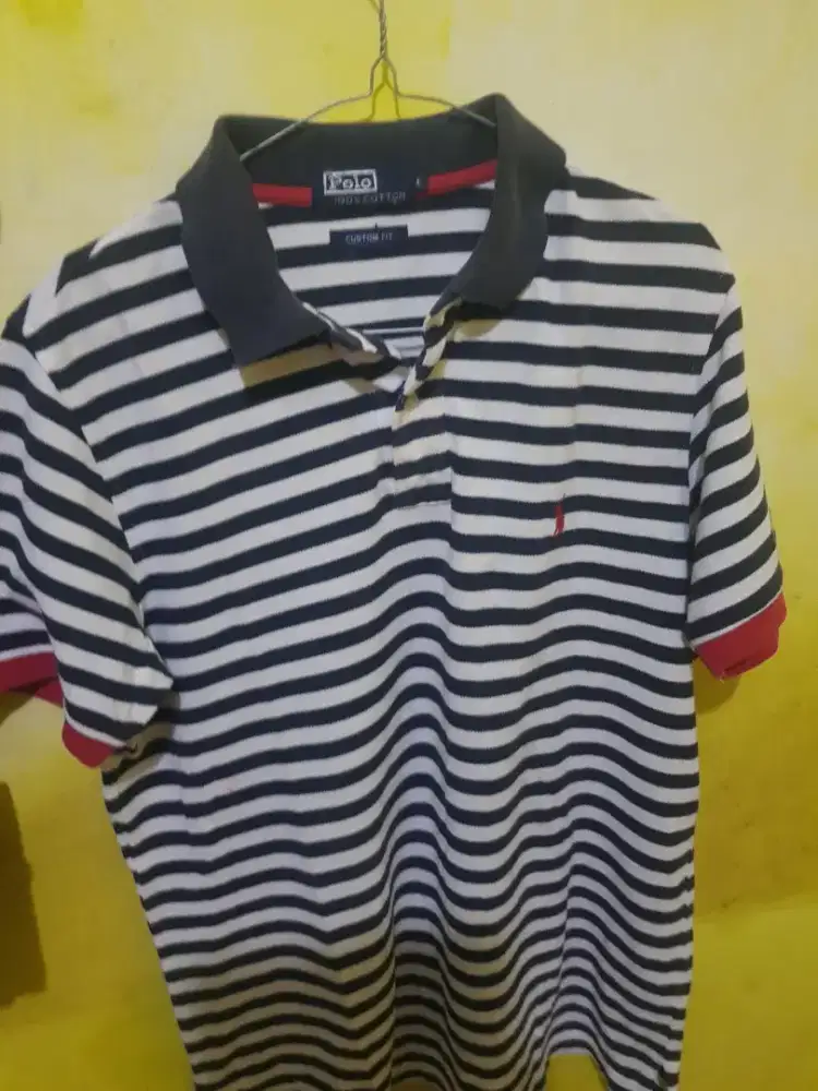 Baju polo original ukuran L