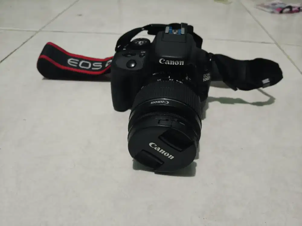 Dijual Cepat Kamera CANON EOS 100D