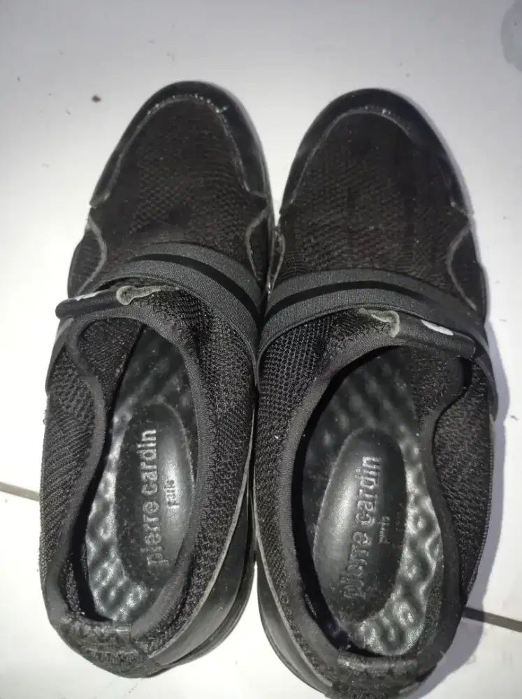 Sepatu pierre carrdin paris original