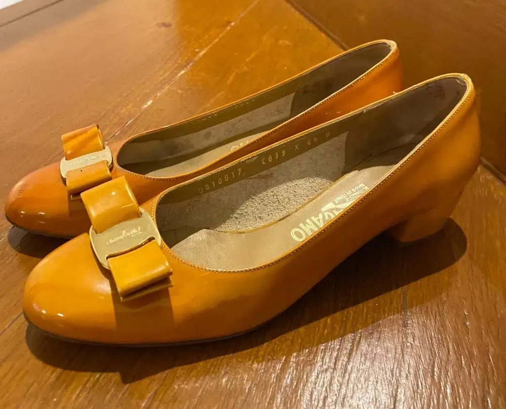 Sepatu Loafer salvatore ferragamo original