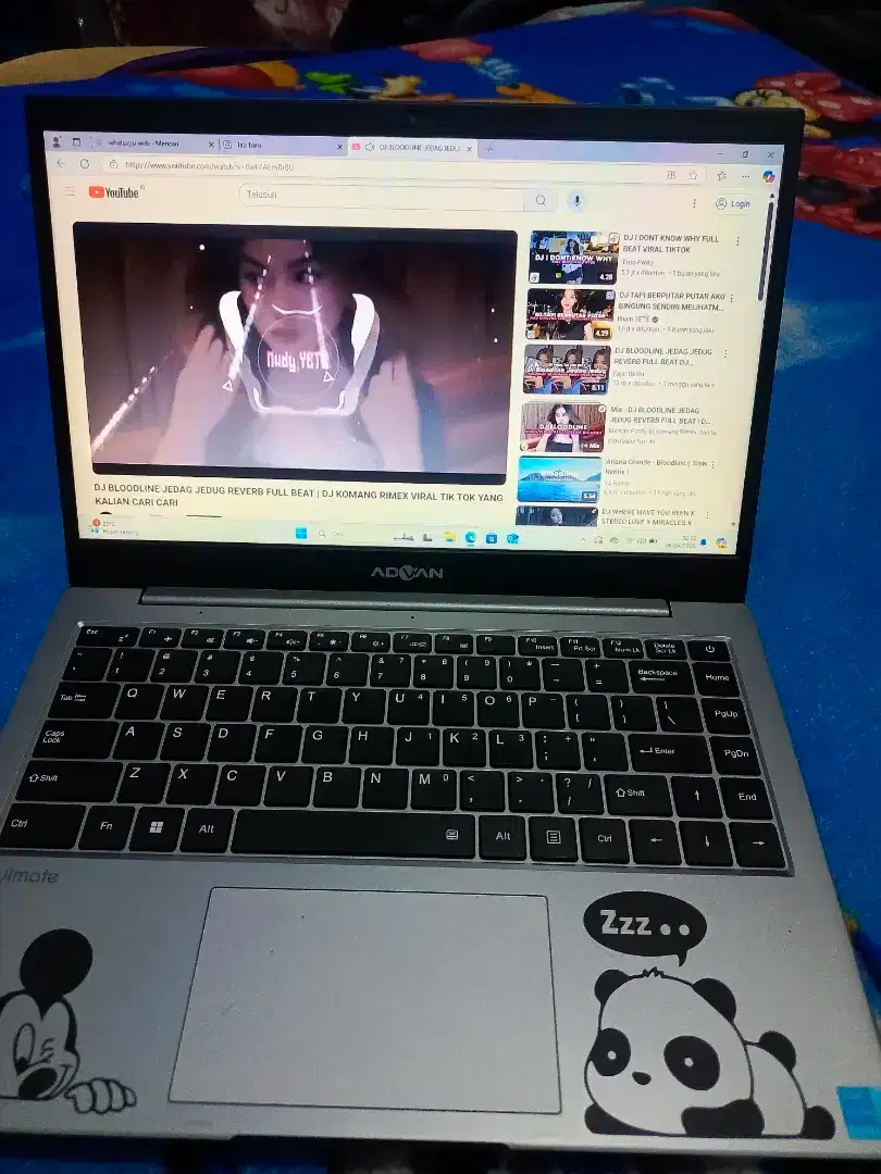 Advan laptop celeron N100 intel 4GB/128GB