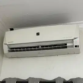 [Preloved] AC Sharp Plasmacluster 1/2 PK Low Watt