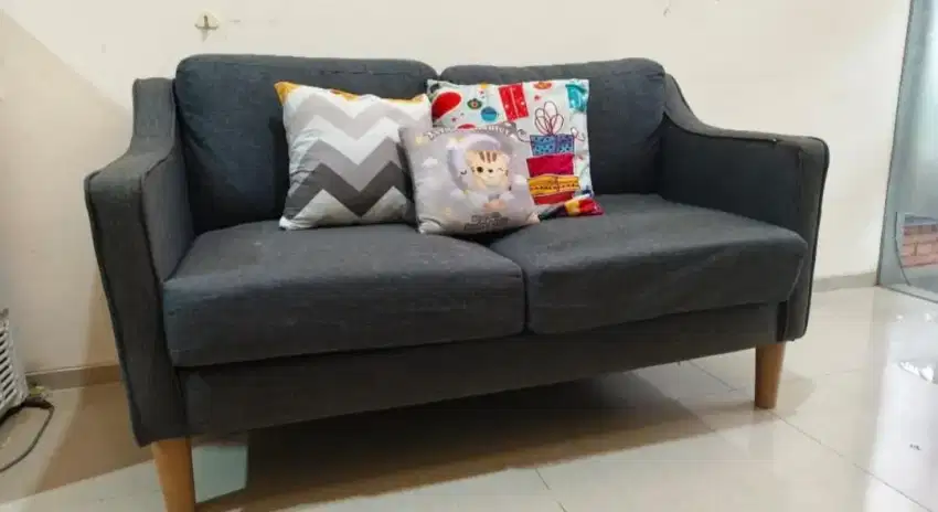 Preloved Sofa 2 Seater