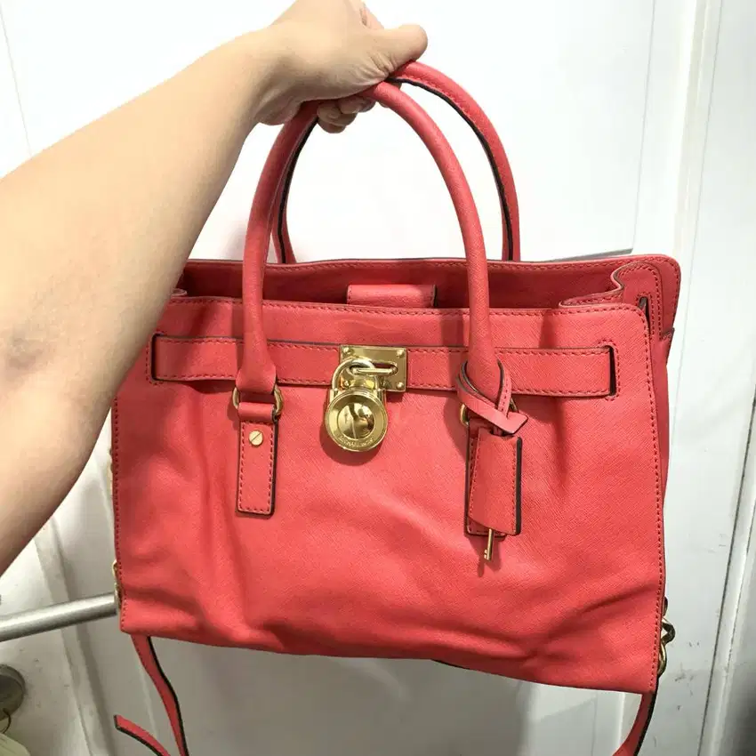 Preloved Tas Michael Kors Hamilton Satchel Salmon Authentic Original