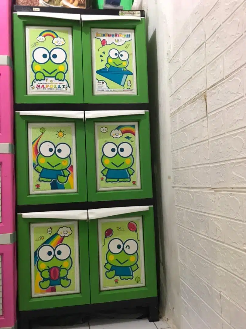 Lemari Napolly karakter, lemari keroppi napolly, lemari plastik